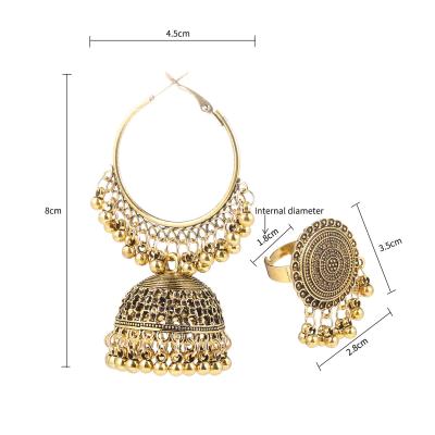 China Vintage Best Selling Wholesale Elegant Dangle Earrings Vintage Classic Luxury Stud Earrings Ring Set Earrings for sale