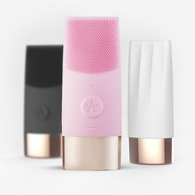 China Other Apiyoo D7 Refillable Silicone Facial Cleanser IPX7 Waterproof With 10 Speed ​​Bamboo Facial Cleansing Brush for sale