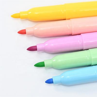 China 2022 New Arrival Non-Toxic Custom Plastic Color Drawing Fiber Tip Highlighter Bar For Office And School Use for sale