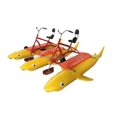 China Competitive Price Waterproof Floating Paddle Boat Water Bike Pedal Boat for sale