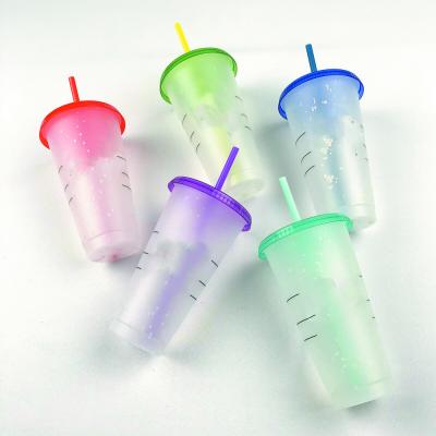 China Customized Sustainable Design Plastic Material Drink BPA Free Cold Confetti 24OZ 24OZ Cups for sale