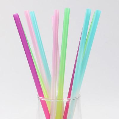 China Novelty CLASSIC BPA Free Plastic Color Changing Party Straw For Drinking for sale