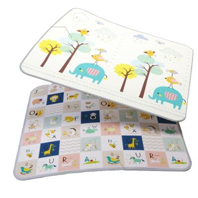 China Amazon Hot Sale Eco-friendly Baby Play Mat High Resilience Roll Up XPE Foam Kids Crawling Mat for sale