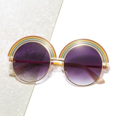 China Fashion sunglasses 2022 new metal frame round sunglasses custom rainbow frame big shape sunglasses women for sale