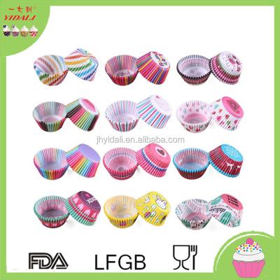 China Specification Disposable Regular Cupcake Paper , Custom Cupcake Liners for sale