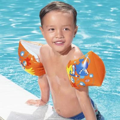 China Baby Arm Ring 32043 Kids Inflatable Friendly Fish Arm Float Vest Swim Ring for sale