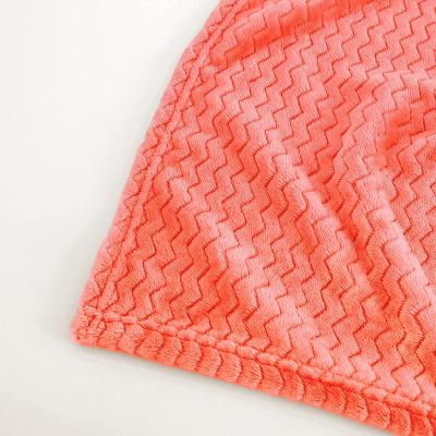 China Zigzag Texture Mink Touch Antistatic Jacquard Embossed Fleece Blanket Throw Best Seller Colors Coral for sale