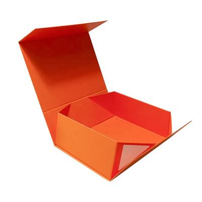 China Low MOQ Custom Size Recyclable Luxury Custom Color Foldable Logo Cardboard Paper Packaging Gift Printing Boxes With Magnetic Clamshell for sale