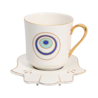 China Tea Cup And Saucer Fashion Sustainable Coffee Cup And Saucer Set Innovative Afternoon Tea Cup Hotel Blue Red Ceramic Home Restaurant for sale