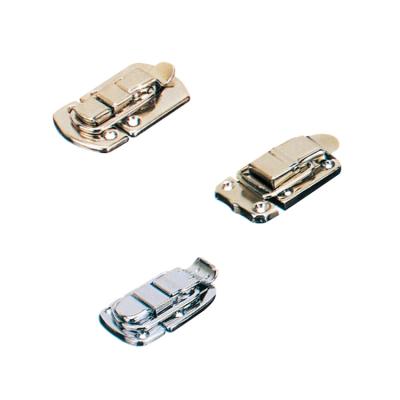 China Durable Using Small Antique Low Price Metal Toggle Adjustable Door Lock Buckle Box 35 for sale