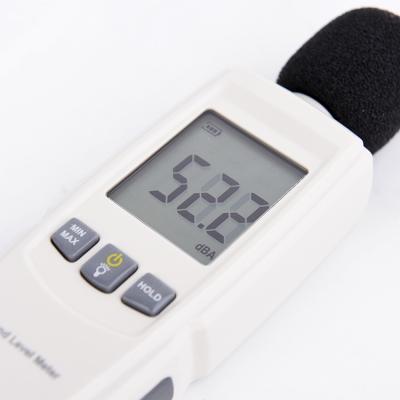 China Plastic Handheld Decibel Meter High Accuracy Household Noise Sound Level Meter for sale