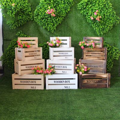 China Modern Mori wedding props vintage wooden box four-piece wedding stage background photo window European welcome ornaments for sale