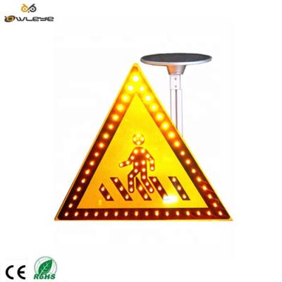 China Aluminum Solar Led Solar Triangle Sign Post / Warning Panel zu verkaufen