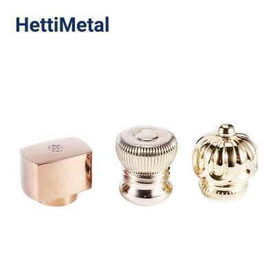 China Perfume HETTIMETAL Zamak 3 Zinc Die Casting Material With Gold Plating And Painting For Perfume Cover for sale