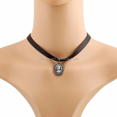 China Hot Latest Design Cameo Choker Necklace Korea Style Jewelry Pendant Necklace for sale