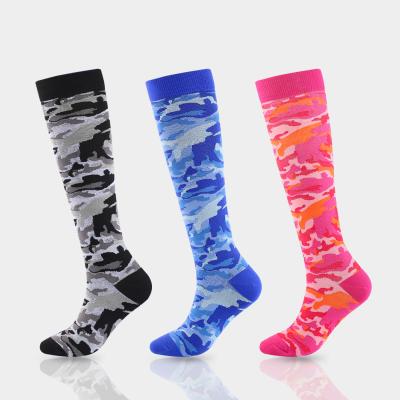 China Durable Outdoor Sports Gaiters Pressure Socks Camouflage Stripe Compression Socks Elastic Leisure Tube Medium Socks for sale