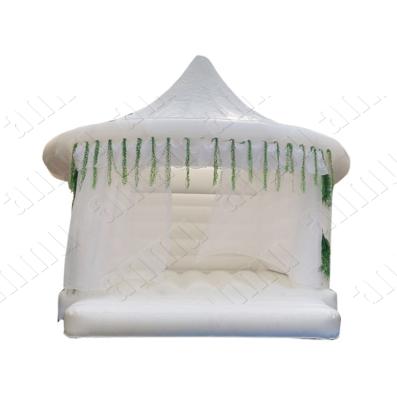 China Plato PVC Tarpaulin Cheap Price White Bouncy Castle Inflatable Bounce House For Wedding And Party for sale