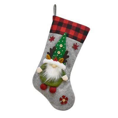 China Christmast Ornament Candy Gift New Arrival High Quality Customized Knitted Nonwoven Socks For Christmas Decoration for sale