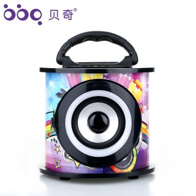 China Wireless Speaker Portable Outdoor Creative Gift Card Audio FM Radio USB Cylinder for sale