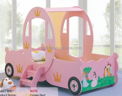 China Morden 2017 mystical and modern pink kids crown car bed for kids bedroom furniture for sale