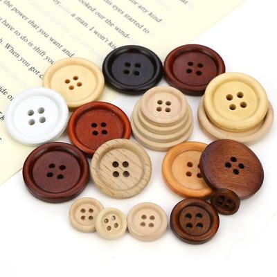 China Sustainable Garment Accessories Coat Sweater Shirt DIY Natural 4 Holes Around Wooden Button for sale