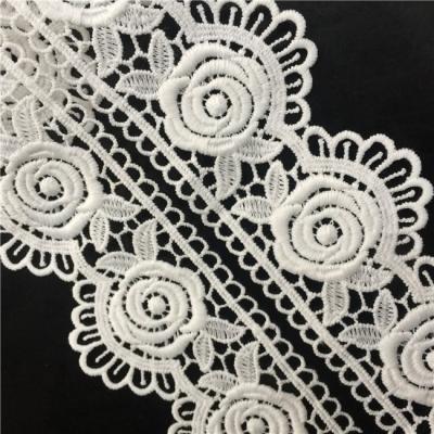 China Vintage viable embroidery lace floral trim for wedding embroidery ribbon lace trim wedding decoration bridal sewing floral lace for sale