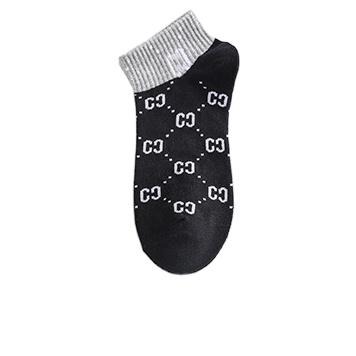 China Wholesale Custom Cotton Boy Men Breathable Letters Sporty Custom Basketball Sports Knockout Socks Custom Print Ankle Socks for sale