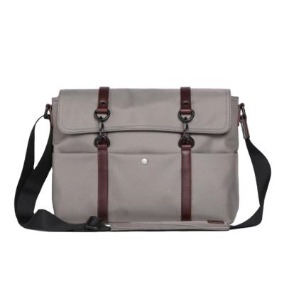 China Custom Naked Fashionable Messenger Bag For Man Factory Wholesale Waterproof Nylon Shoulder Men's Bags for sale