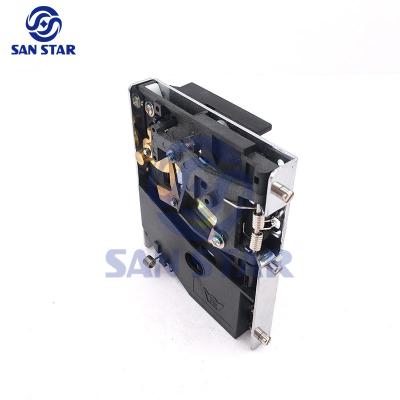 China Drop Style Acceptor Arcade Machine Parts Coin Picker Mechanical Drop Insert Coin Acceptor W103 X D100 x H37 (mm) for sale