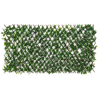 China Eco-friendly Artificial Garden Hedge Leaf Expanding Willow Screening Trellis Privacy Screen for sale