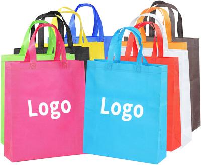 China 100% High Quality Eco-Friendly Wholesale Eco-Friendly Nonwoven Folding Shopping Bag Reusable Portable Nonwoven Shopping Bag Gift Bags for sale