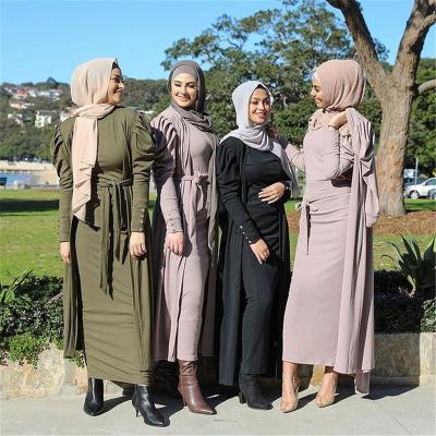 China New Simple Fashion Women Breathable Two Piece Set Middle East Abaya Islam Clothing Solid Muslim Suit for sale