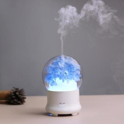 China Color Changing LED Light Crystal Ball Preserved Flower Cool Mist Humidifier with 7 Color LED 100ml Hotel Aroma Diffuser for Home Gift for sale