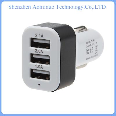 China Mobile Phone Consumer Electronics 3 USB Car Charger Adapter Car Left Charger With Adapter for sale