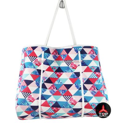 China Fashion Geometry Pattern Custom Perforated Neoprene Leisure Bag Travel Beach Bag for sale