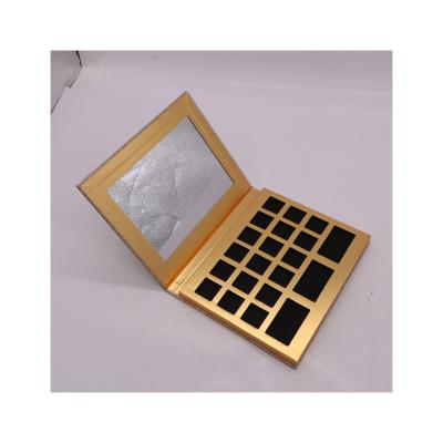 China Recycled Materials Custom Printed Empty Magnetic Eyeshadow Palette Gold Private Label Palette Cosmetic Eyeshadow Packaging Box for sale