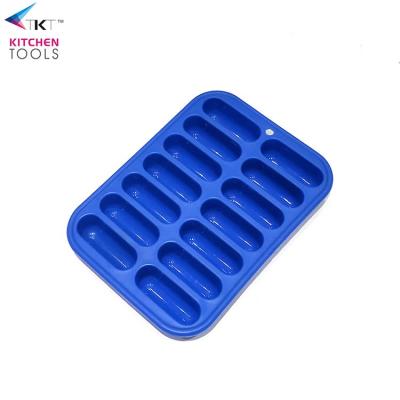 China Sustainable Amazon Food Grade Hot Dog Mold DIY Kitchen Cooking Accessories Mini Silicone Sausage Mold for sale