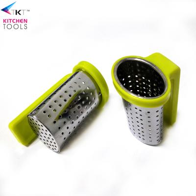 China Viable New Design Stainless Steel With Plastic Handle Hang On Cup Tea Bag Tea Stainless Steel Tea Infuser Strainer for sale