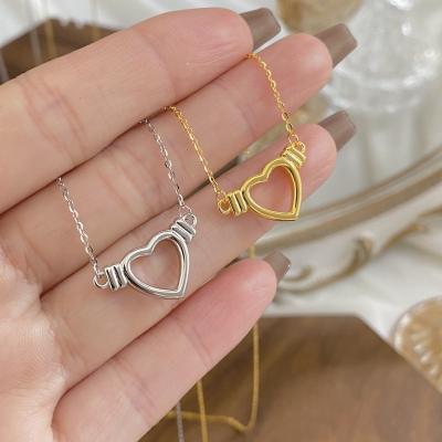 China 2023 Charming CLASSIC Silver Popular Necklace Wholesale S925 Factory Fashion Jewelry Sweet Online Female Set for sale