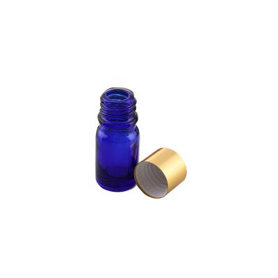 China Personal care best selling wholesale 5ml aromatherapy essential oil amber glass bottle with reducer and screw cap for sale