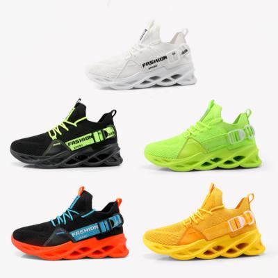 China 2021 fashion campus trend man sport casual in common china brand fate shoe breathable shoes for sale