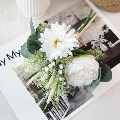 China CF01187 Artificial Silk Peony Chrysanthemum Eucalyptus Greenery Realistic Ivory Bouquet Realistic Ivory Bouquet For Bridal Bouquet for sale