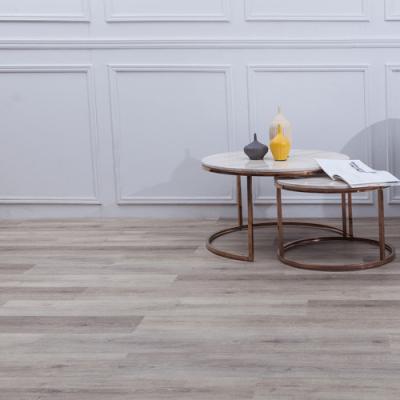 China Modern Wood Look UV Coating Water Proof Luxury PVC Vinyl Plank Flooring for sale