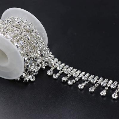 China Delicate Flatback Tassel Design Chain Rhinestones Cup Chain Rhinestone Chains Trim Sew On Wedding Dresses for sale