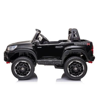 China Ride on Toy Factory Hot Sale Luxury 12v 2 seater child electric ride on cars for sale