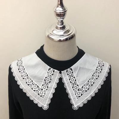 China Popular Water Soluble Shaped Embroidery Applique Collar For Dress for sale