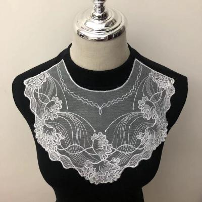 China Water Soluble Popular Style Lace Applique Collar Tulle Fabric For Clothing for sale