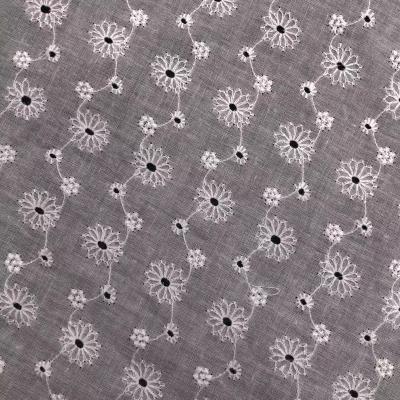 China Sustainable 2022 new style eyelet cotton lace fabric white broderie anglaise embroidery lace fabric for sale