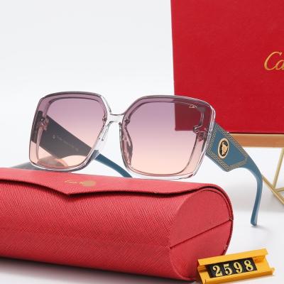 China Fashion sunglasses 2022 female promotional sunglasses new sunglasses new large frame fashion female female glass shooting street sunglasses for sale