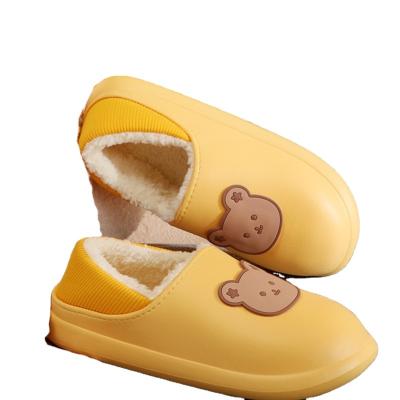 China New Design Round Cute Cartoon EVA Winter Cotton Slippers Warm Plush for sale